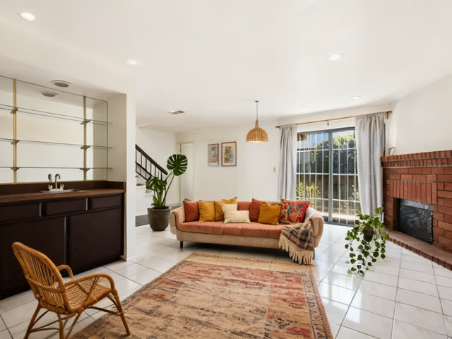 Bohemian staging — after